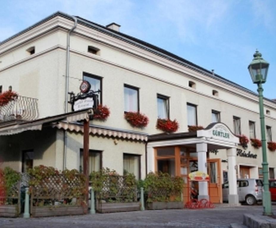 Hotel Gasthof Zur Linde Neuhofen an der Ybbs Exterior foto