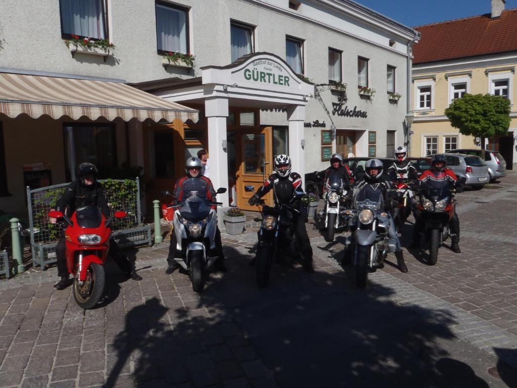 Hotel Gasthof Zur Linde Neuhofen an der Ybbs Exterior foto